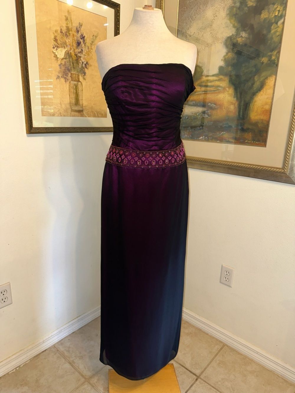 Kay Unger Strapless Purple/Pink Lame Formal Gown & Shoulder Cover
